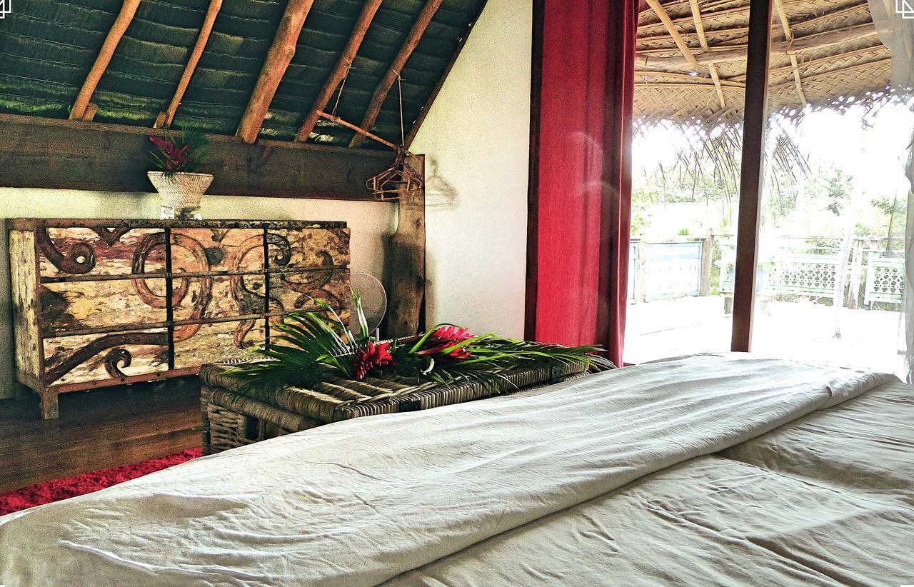 Island Home Uturoa Bagian luar foto